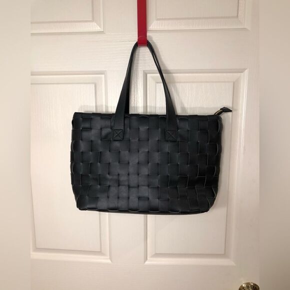 Like Dreams purse  - Picture 1 of 5